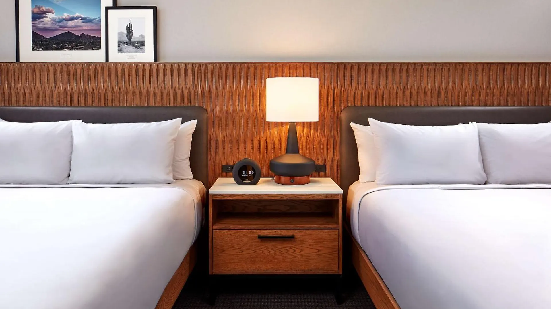 Senna House Hotel Scottsdale, Curio Collection By Hilton